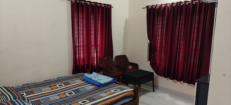 Hotel O SIVANANDA HOMESTAY - Hotel O SIVANANDA HOMESTAY VAK 21, 54/2, Aratukadavu Rd, Chilakkoor, Varkala, Kerala 695141, India