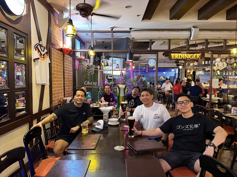Old German Beerhouse on 13 - Old German Beerhouse on 13 10, 23 Soi Sukhumvit 13, Khwaeng Khlong Toei Nuea, Watthana, Krung Thep Maha Nakhon 10110, Thailand