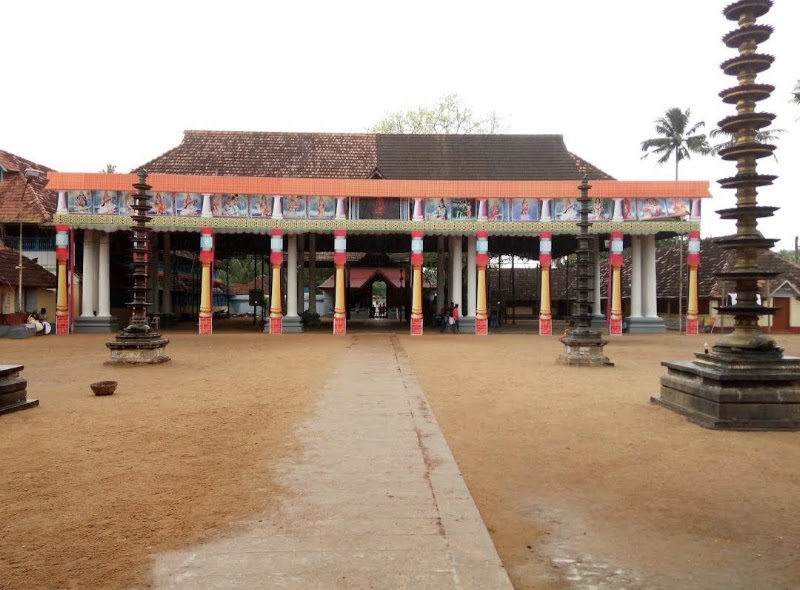 Vaikom Mahadeva Temple - Vaikom Mahadeva Temple, P9XW+V9R Travancore Devaswom Board, 1, Vaikom, Kerala 686141, India