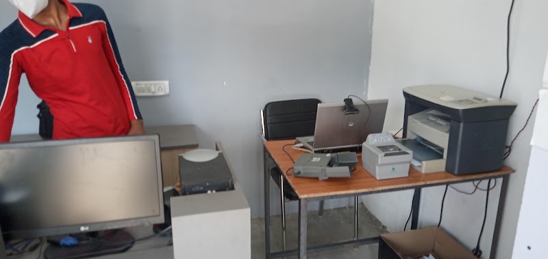 Aadhaar Card Enrolment Office - Aadhaar Card Enrolment Office, 5HG7+WJQ, Khisora, Chhattisgarh 495559, India