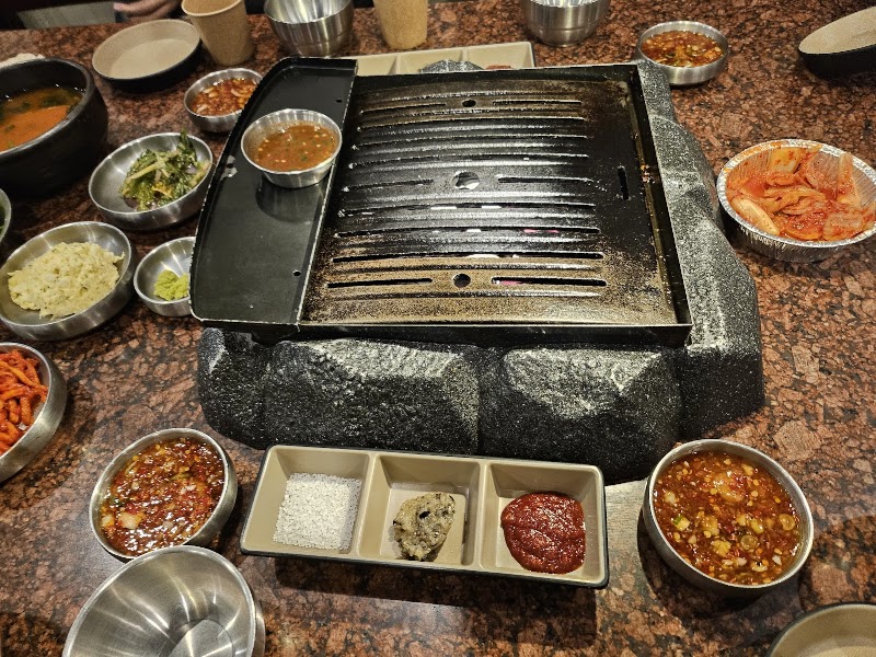 굽돌집 서울시청본점 | Seoul City Hall Korean BBQ | 韓国 焼肉 | 韩式烤肉 - 굽돌집 서울시청본점 | Seoul City Hall Korean BBQ | 韓国 焼肉 | 韩式烤肉, 18 Sejong-daero 14-gil, Jung District, Seoul, South Korea