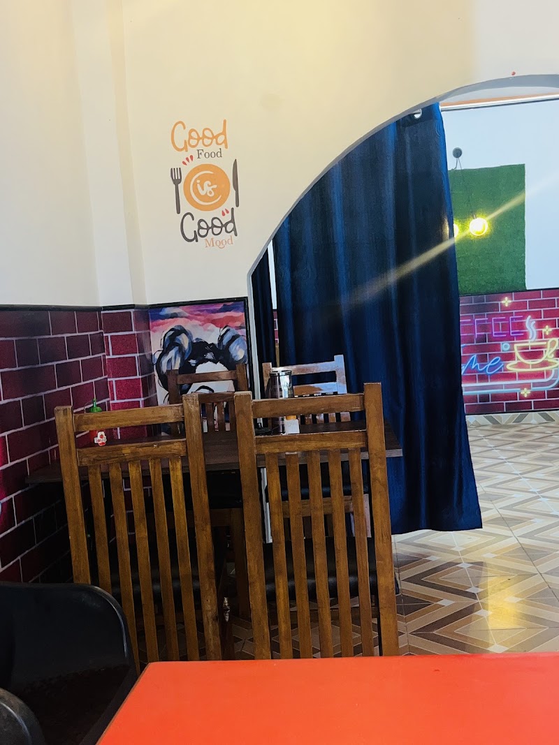 The Highlight cafe
