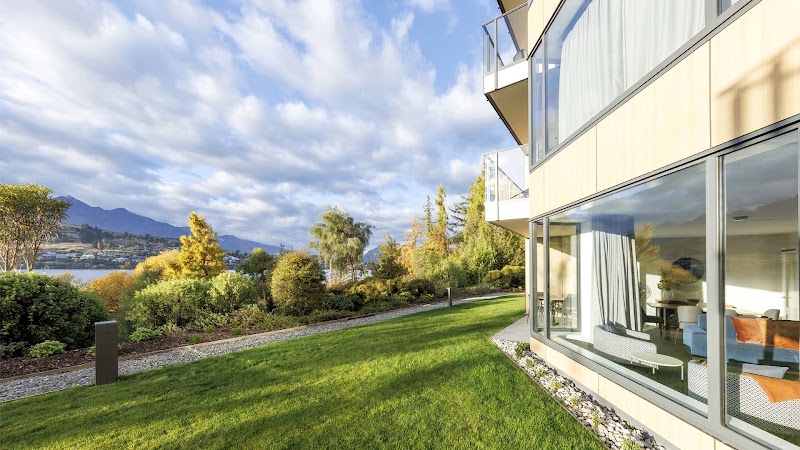 Oaks Queenstown Shores Resort