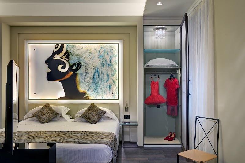 Luxury Apartments - Luxury Apartments, Via d'Azeglio, 16, 40123 Bologna BO, Italy
