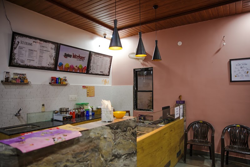 Spicy Kitchen Restaurant - Spicy Kitchen Restaurant &5, Plot No : 4, Pal Rd, near HP Petrol Pump, Roop Nagar, Bhadu Market, Jodhpur, Rajasthan 342014, India
