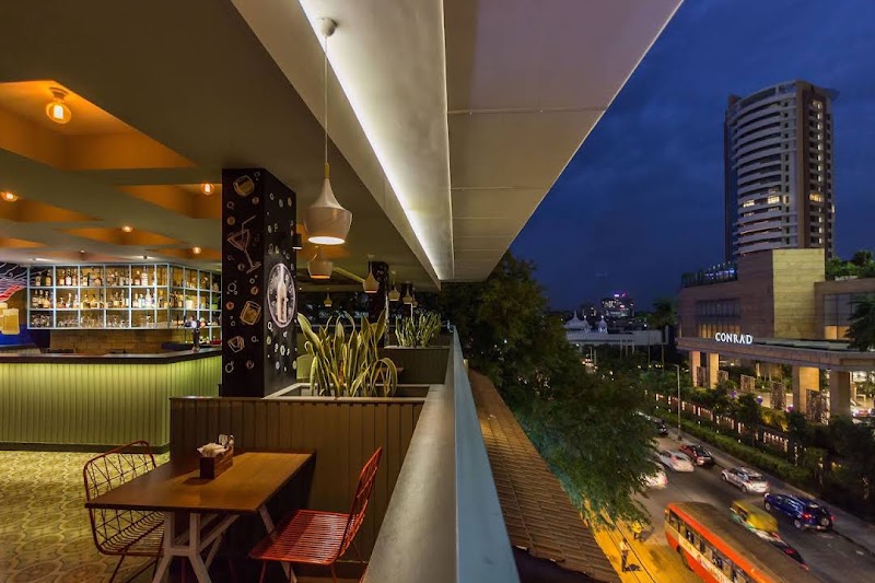 Night Owl Sky Lounge - Night Owl Sky Lounge opp. Hotel Cunrad, Halasuru, Yellappa Chetty Layout, Sivanchetti Gardens, Bengaluru, Karnataka 560042, India