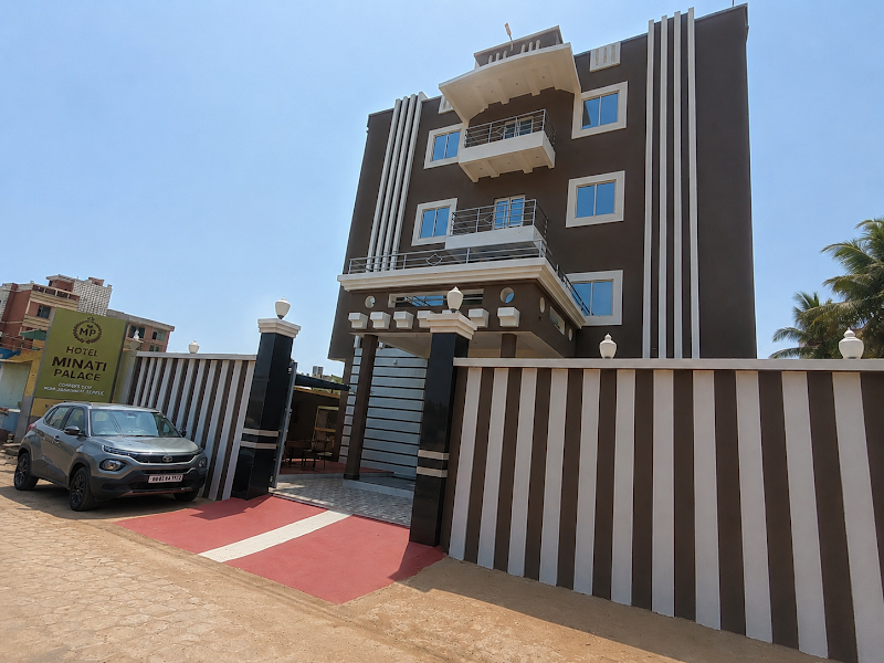 HOTEL MINATI PALACE