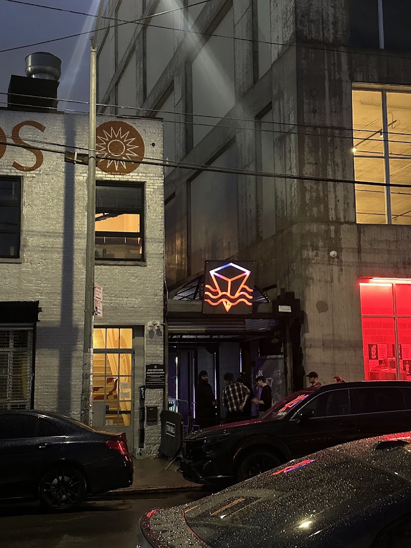Elsewhere - Elsewhere 599 Johnson Ave #1, Brooklyn, NY 11237, USA