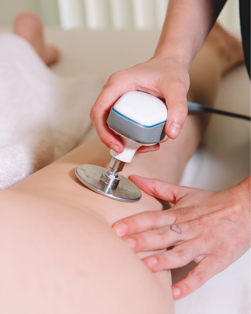 Laga Lab - Skin & Beauty Experts in Granada - Laga Lab - Skin & Beauty Experts in Granada C. Marqués de Falces, 4, Loc derecha, Centro, 18001 Granada, Spain