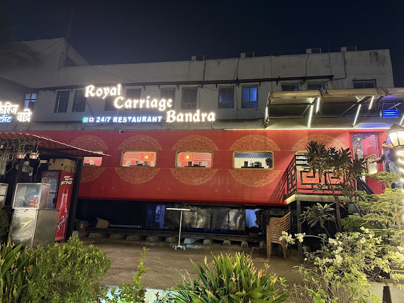 Royal Carriage Bandra - Royal Carriage Bandra GRP Office, Bandra Railway Station, Gurunanak Rd, behind Bandra, Patkar Blocks, Bandra West, Mumbai, Maharashtra 400050, India