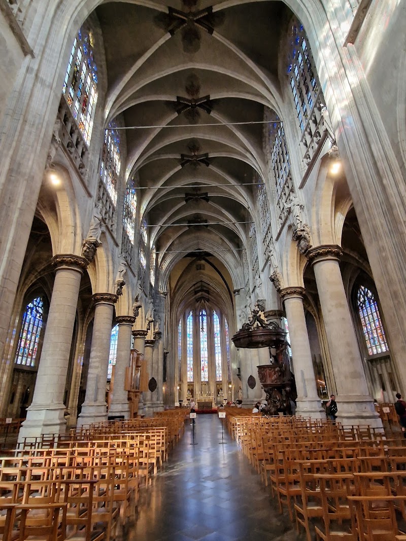 St Michael & St Gudula Cathedral - St Michael & St Gudula Cathedral Esp. de la Sainte-Gudule, 1000 Bruxelles, Belgium