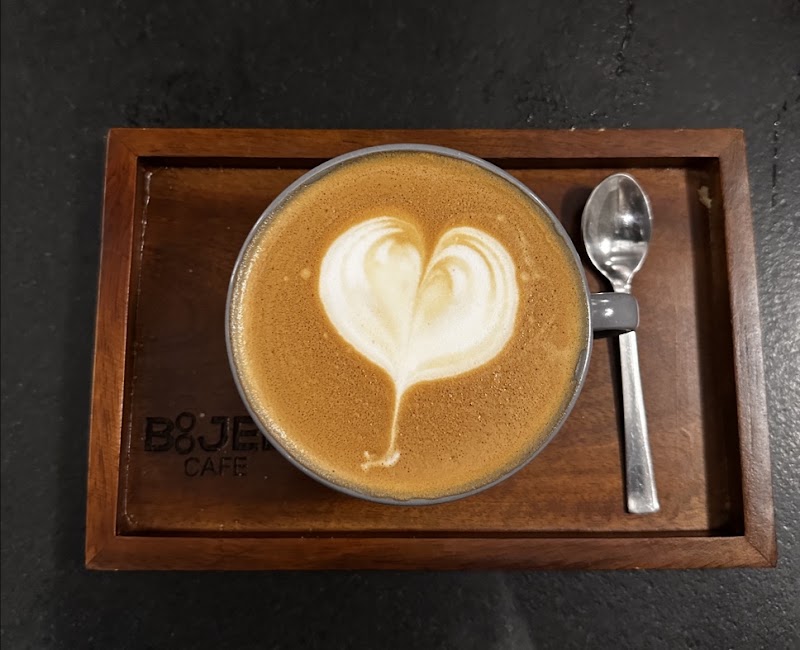 Boojee Cafe - Boojee Cafe Shop No 6, 29, New Kantwadi Rd, off Perry Cross Road, Bandra West, Mumbai, Maharashtra 400050, India