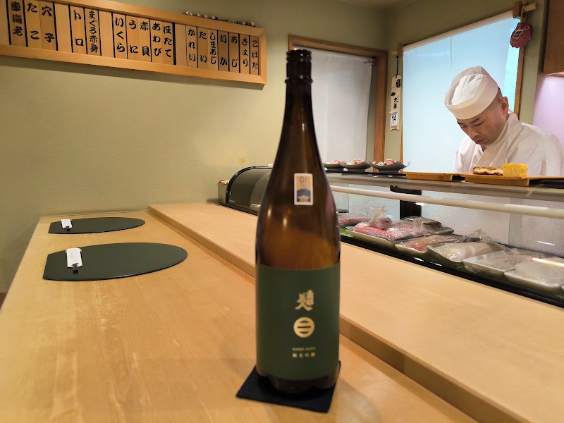 Janome Sushi - Janome Sushi, Japan, 〒103-0007 Tokyo, Chuo City, Nihonbashihamachō, 3-chōme−33−８ メゾン岡田