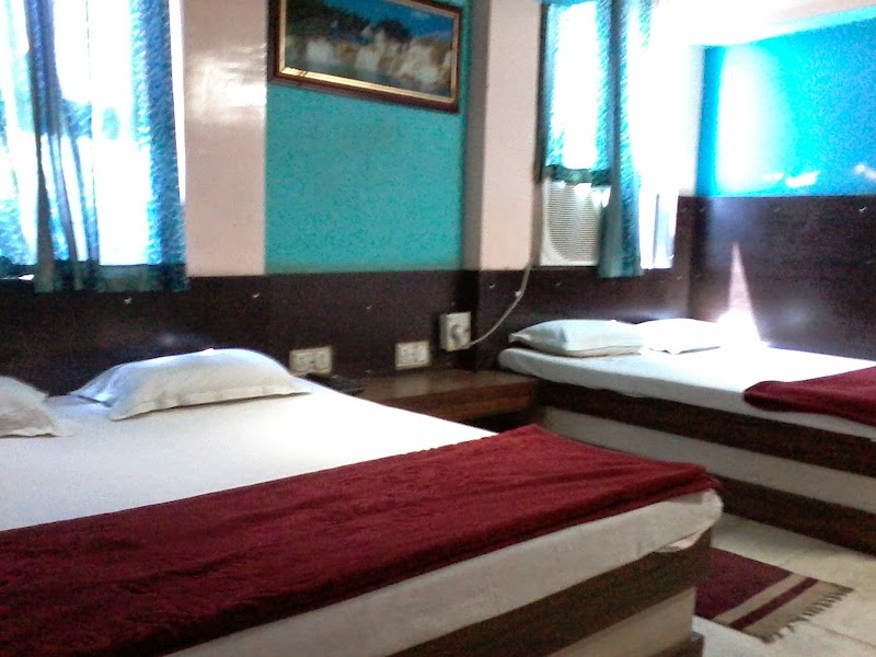 Hotel Abhiraj Palace - Hotel Abhiraj Palace Kalwad Scheme Railway Station Plot no B-49, 145, opposite Metro pillar, Kalwar Scheme, kawad scheme, Gopalbari, Jaipur, Rajasthan 302001, India