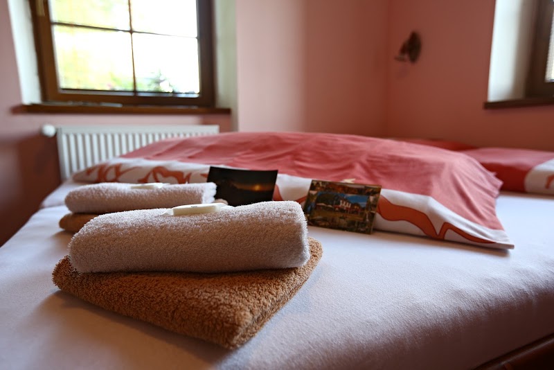Resort Mezná - Resort Mezná, Mezná 80, 407 17 Hřensko-Děčín 2, Czechia