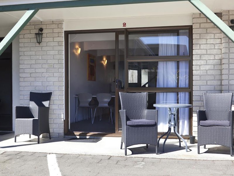 Gables Lakefront Motel - Gables Lakefront Motel 130 Lake Terrace, Taupō 3330, New Zealand