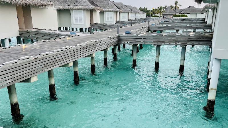 Seaside Resort Finolhu