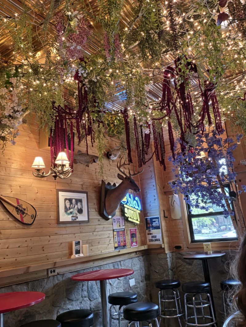 The Cabin at Old Irving - The Cabin at Old Irving 4104 N Pulaski Rd, Chicago, IL 60641, USA