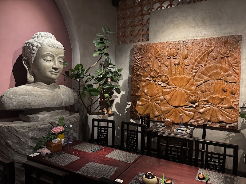Nhà hàng chay Shanti Vegan Đà Nẵng - Nhà hàng chay Shanti Vegan Đà Nẵng 31 Lê Đình Lý, Thanh Khê, Đà Nẵng 550000, Vietnam