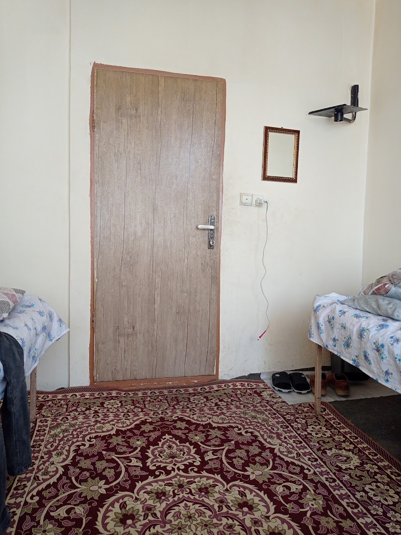 مهمانپذیر دلگشا(جعفری) - مهمانپذیر دلگشا(جعفری), Zanjan Province, Zanjan, خیابان فردوسی، MF8H+96G, Iran