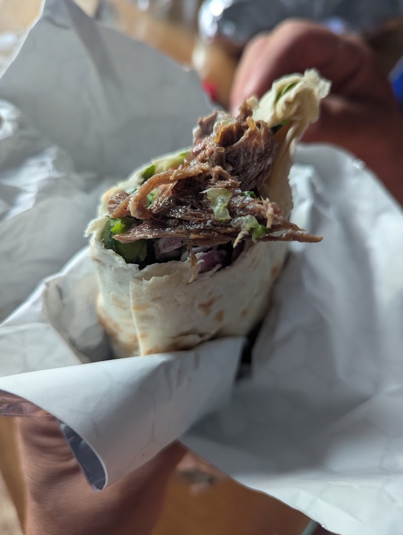 Baadshah king of shawarmas and biryanis (ICE CREAMS AND BAKED GOODS) - Baadshah king of shawarmas and biryanis (ICE CREAMS AND BAKED GOODS) 486 Grantham Ave, St. Catharines, ON L2M 3J7, Canada
