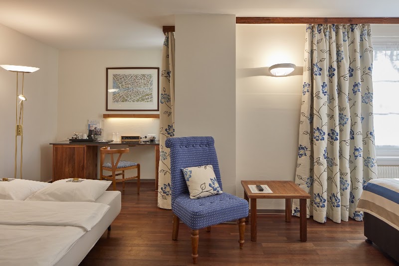 Hotel Adler Zürich - Hotel Adler Zürich Rosengasse 10, 8001 Zürich, Switzerland