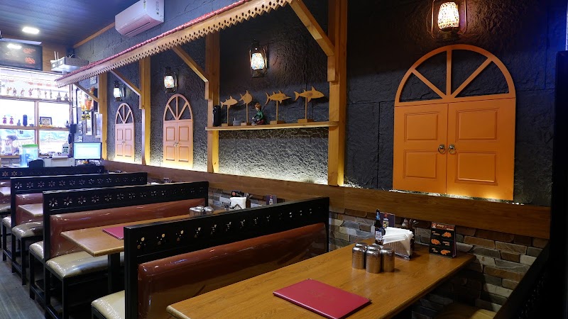 Kolhapur te Malvan - Kolhapur te Malvan Shop no.1, Lal Bahadur Shastri Marg, opposite Shreyas Garden, Nityanand Nagar, Ghatkopar West, Mumbai, Maharashtra 400086, India