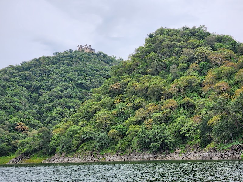 Jaisamand Lake - Jaisamand Lake Jaisamand Lake, Rajasthan