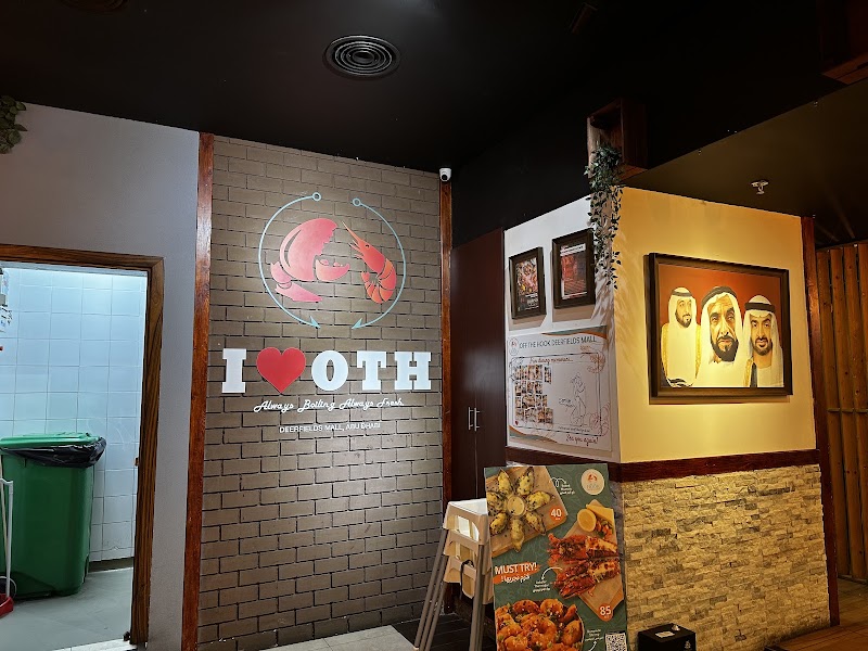 Off the Hook Seafood Restaurant - Deerfields Mall - Off the Hook Seafood Restaurant - Deerfields Mall, Al Bahyah - Al Bahyah Old - Abu Dhabi - United Arab Emirates