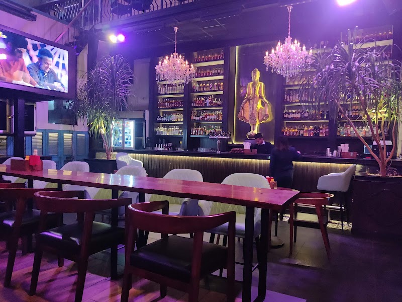 Qizo - Qizo SCO 43, Madhya Marg, Sector 26, Chandigarh, 160019, India