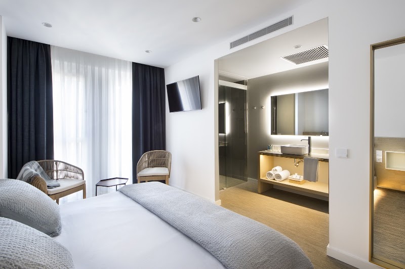 Hotel boutique dONNA - Hotel boutique dONNA Pg. Marítim, 171, 08860 Castelldefels, Barcelona, Spain