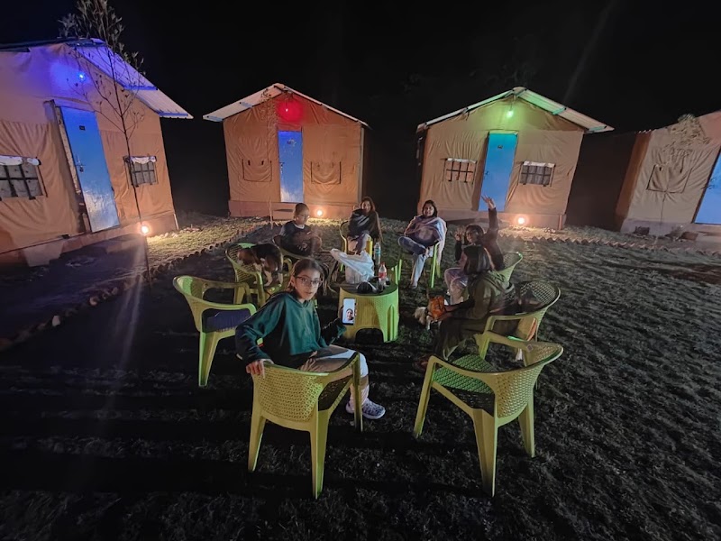 Resort in rishikesh - Resort in rishikesh Near, Deccan valley gate Cafe 60, green hills, Tapovan, Rishikesh, Uttarakhand 249192, India
