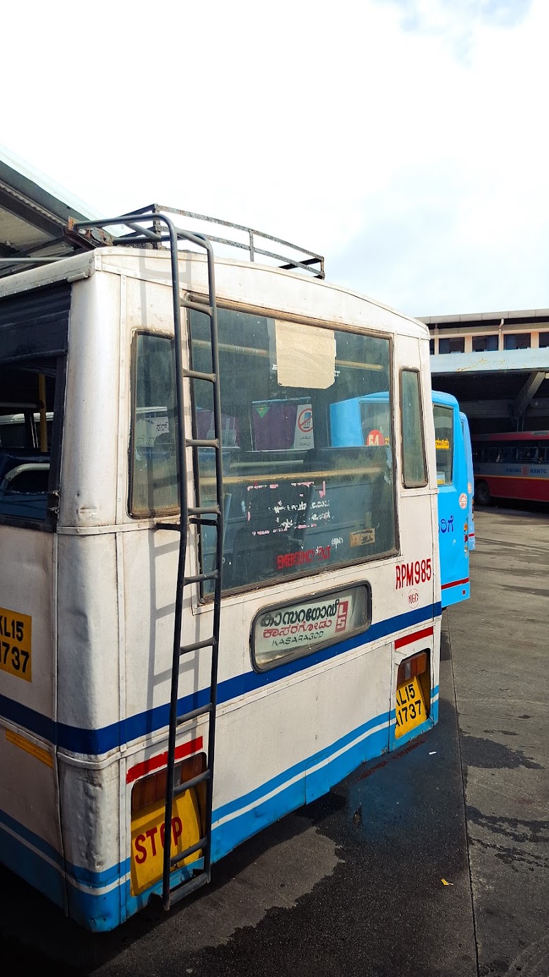 Mangalore Bus Stand KSRTC - Mangalore Bus Stand KSRTC, VRMR+XV2, Lalbagh, Mangaluru, Karnataka 575004, India
