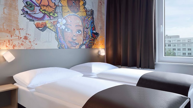 B&B HOTEL Köln-Ehrenfeld - B&B HOTEL Köln-Ehrenfeld Mercedes-Allee 6, 50825 Köln, Germany
