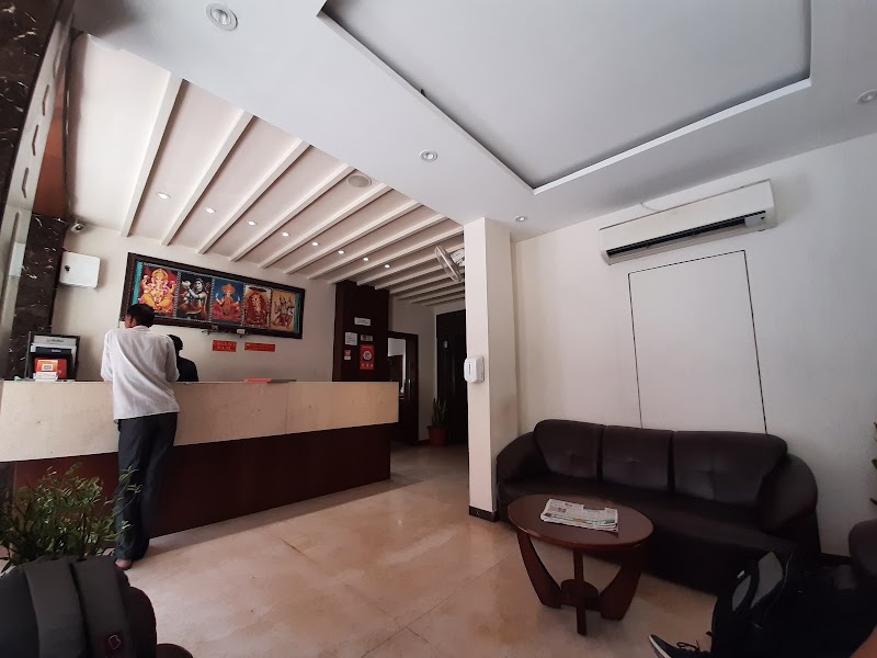 Hotel shiv sagar - Hotel shiv sagar, Chobis khamba, Bharat Mata Mandir Marg, near Chobis khamba, Harsiddhi Gate, Ujjain, Madhya Pradesh 456006, India