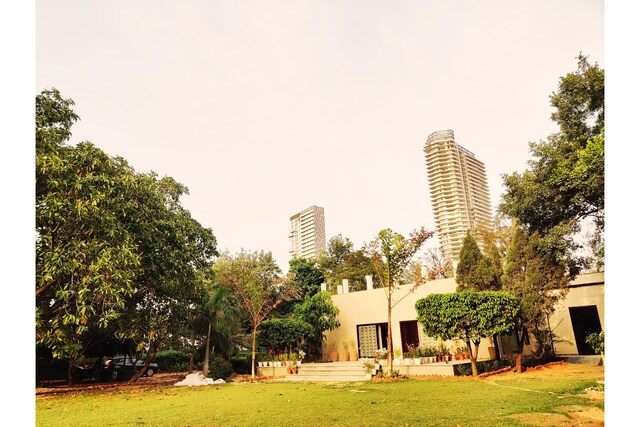 Belvilla 3BHK Modern Villa with Open lush green garden - Belvilla 3BHK Modern Villa with Open lush green garden, Greens, 3, Valley View Estate, Gwal Pahari, Gurugram, Bandhwari, Haryana 122003, India