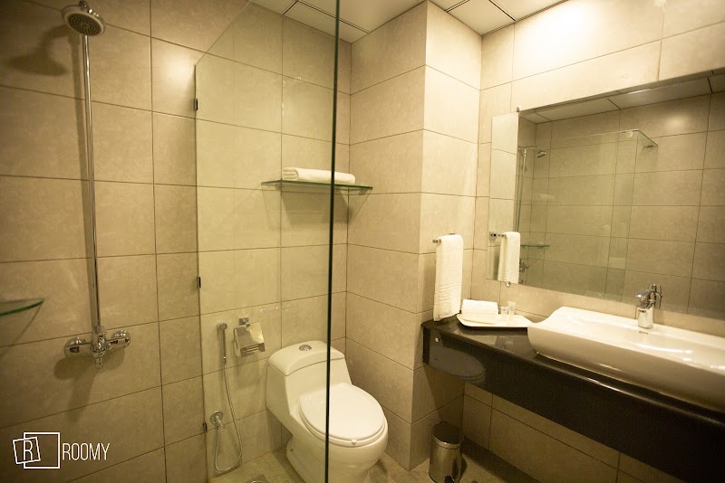 Roomy Signature Hotel - Roomy Signature Hotel, KFC back, Agha Khan Rd, next to total petrol pump, F-6 Markaz F 6 Markaz F-6, Islamabad, 44000, Pakistan