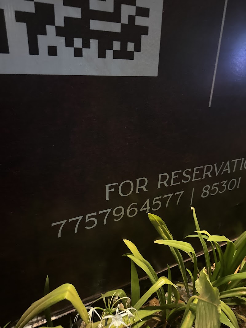 Iriss Experience Bar - Iriss Experience Bar H.No 600/2, Ozran Beach Rd, next to RAÈÉTH bar and grill, opposite vagator car parking, Vagator, Goa, Anjuna, Goa 403509, India