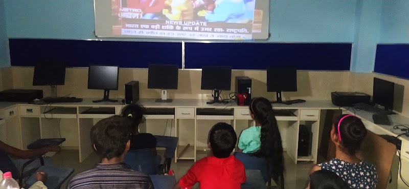 Dream Girl Foundation CSR NGO - Dream Girl Foundation CSR NGO 99H, B-Block Near Eminence Tuition Center, Block B, Surya Vihar, Sector 9, Gurugram, Haryana 122001, India