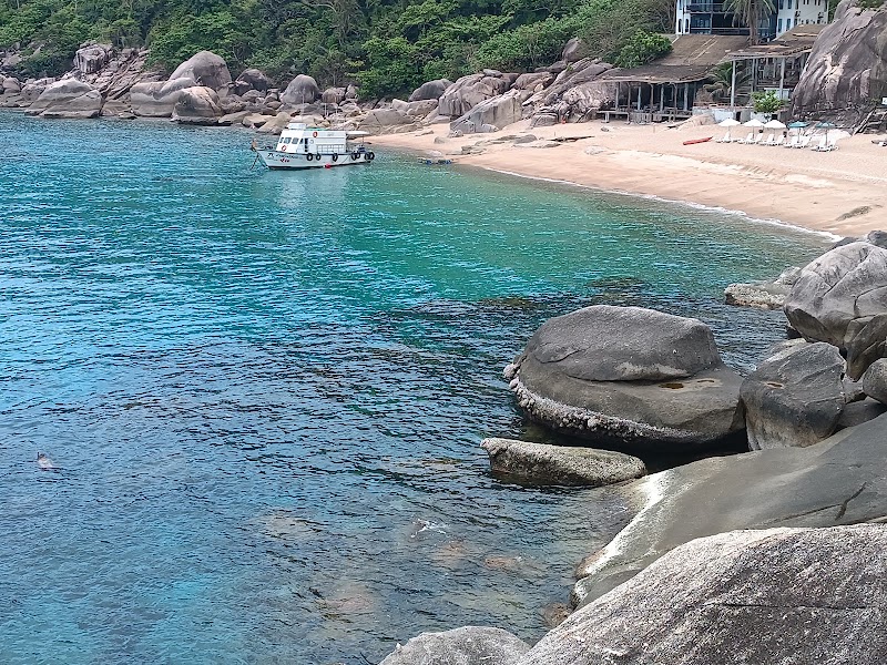 Lang Khai Bay - Lang Khai Bay 3RHW+PP2, Ko Tao, Ko Pha-ngan District, Surat Thani, Thailand