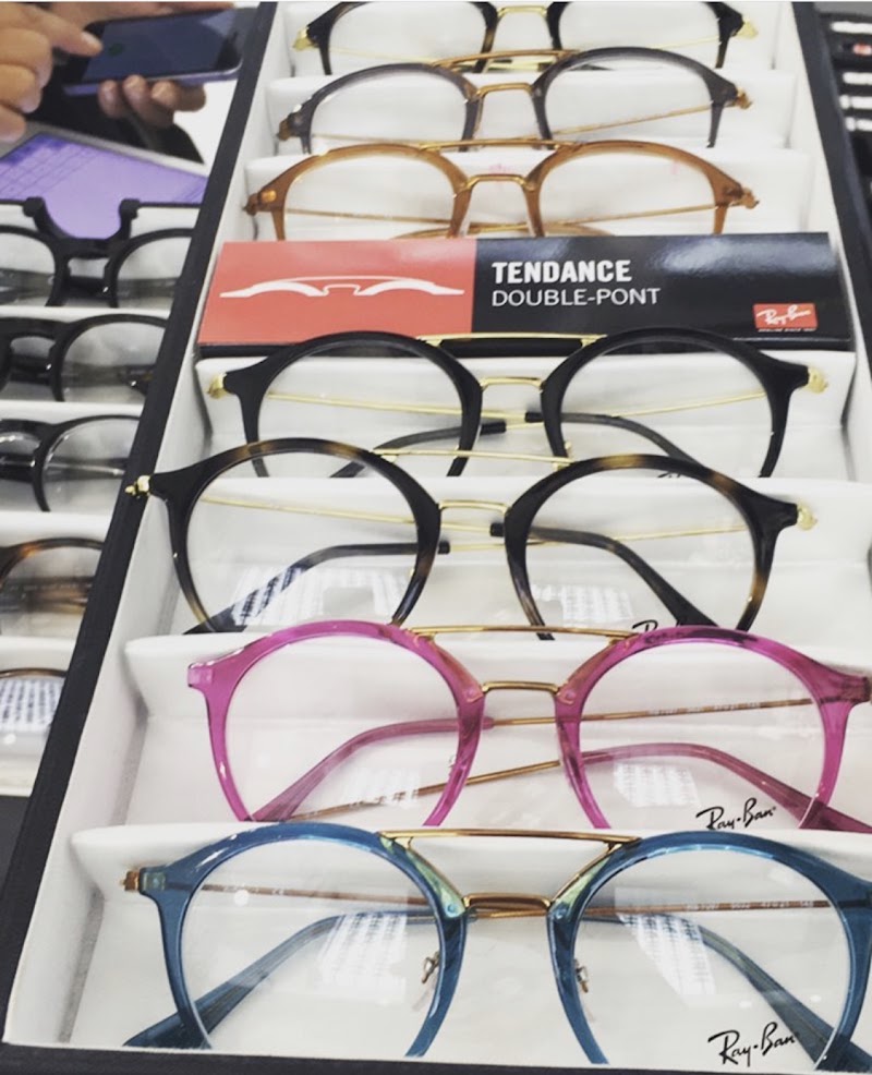OPTIQUE DE BELLEVILLE - OPTIQUE DE BELLEVILLE, 76 Bd de Belleville, 75020 Paris, France
