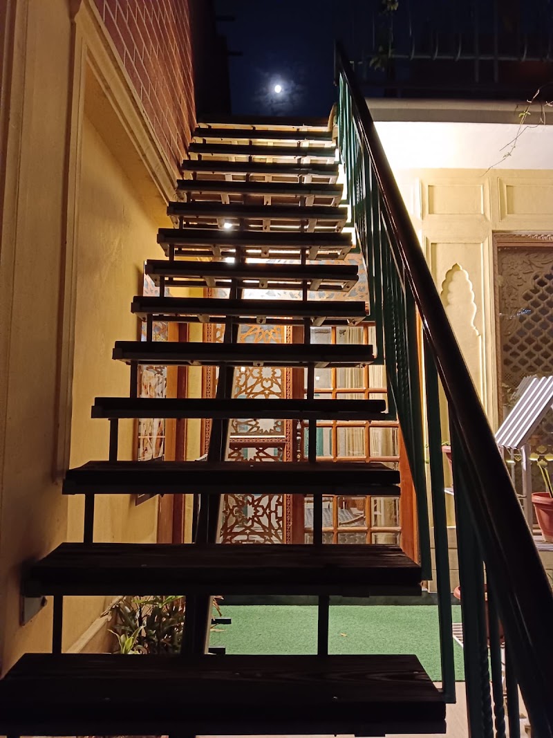 NIRBANA HERITAGE SPA - NIRBANA HERITAGE SPA, 4D, villa Khasa khoti circle, railway station, Mirza Ismail Rd, near sindhi camp, Chanakyapuri, Kanti Nagar, Bani Park, Jaipur, Jaipur Nagar Nigam Area, Rajasthan 302001, India