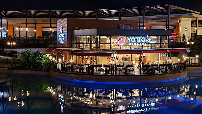 Yotto Sushi & Wok (Serik, The Land of Legends) - Yotto Sushi & Wok (Serik, The Land of Legends), Kadriye, The Land Of Legends:, Atatürk, 3 Caddesi No:1/68, 07500 Serik/Antalya, Türkiye