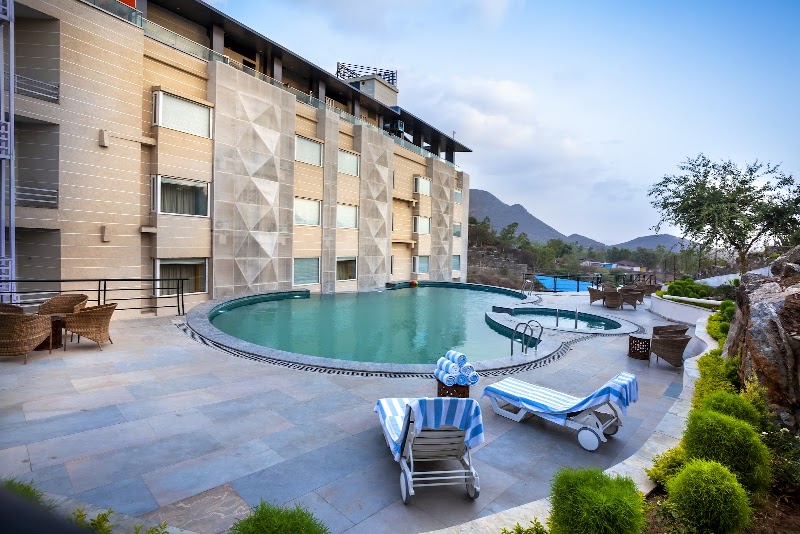 jüSTa Sajjangarh Resort & Spa - jüSTa Sajjangarh Resort & Spa Main Gate, Biological Park, Sajjangarh Rd, Eklavya Colony, Udaipur, Kodiyat, Rajasthan 313001, India