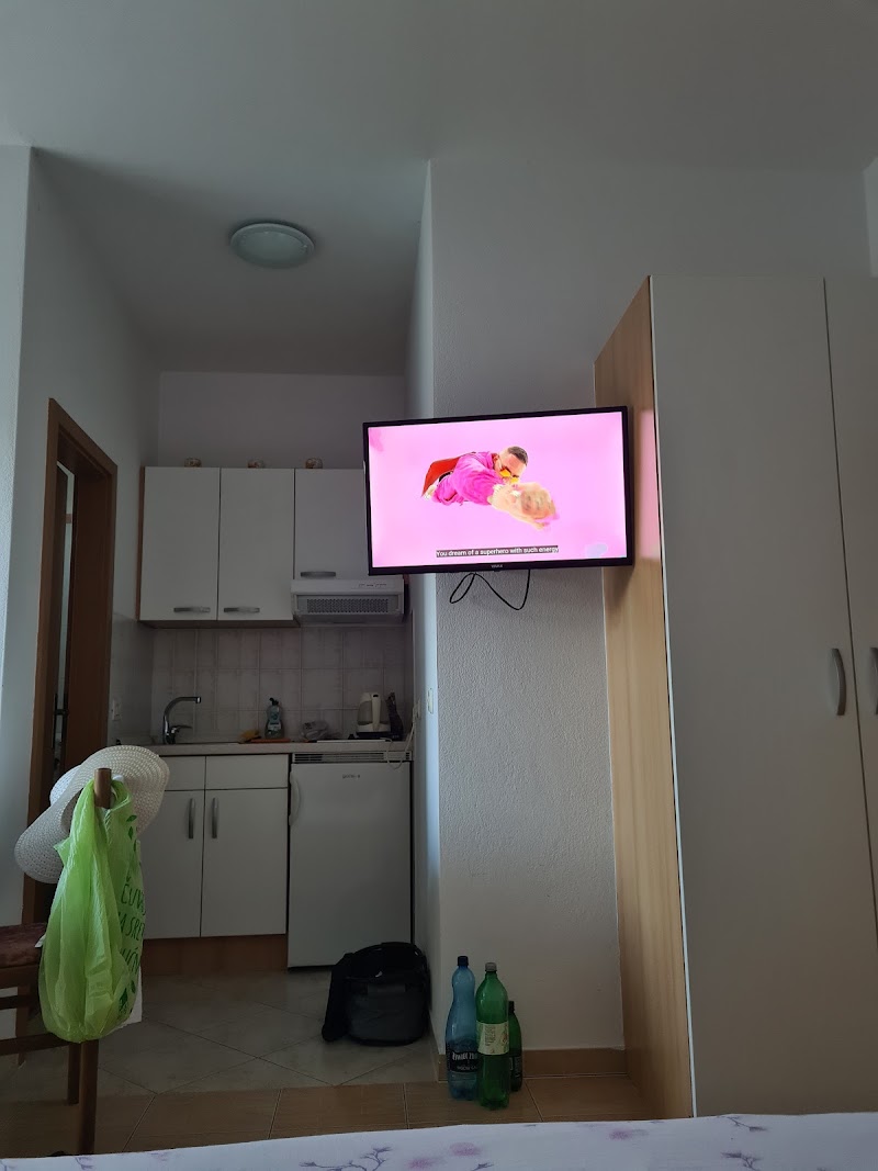 Marta apartments - Marta apartments Ul. Vladimira Nazora 33, 21320, Baška Voda, Croatia