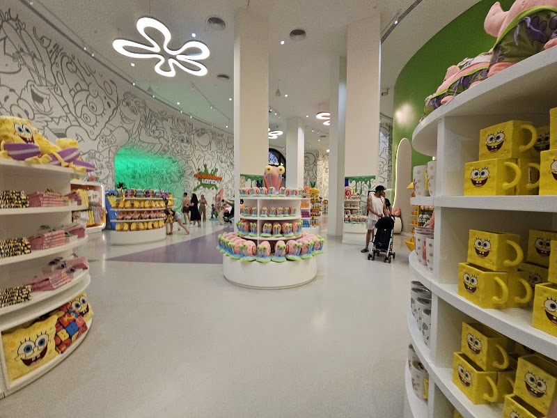 Land Of Legends Shopping Avenue - Land Of Legends Shopping Avenue, Kadriye Mahallesi No:1, Kadriye, Serik Cd 48-49, 07525 Serik/Antalya, Türkiye