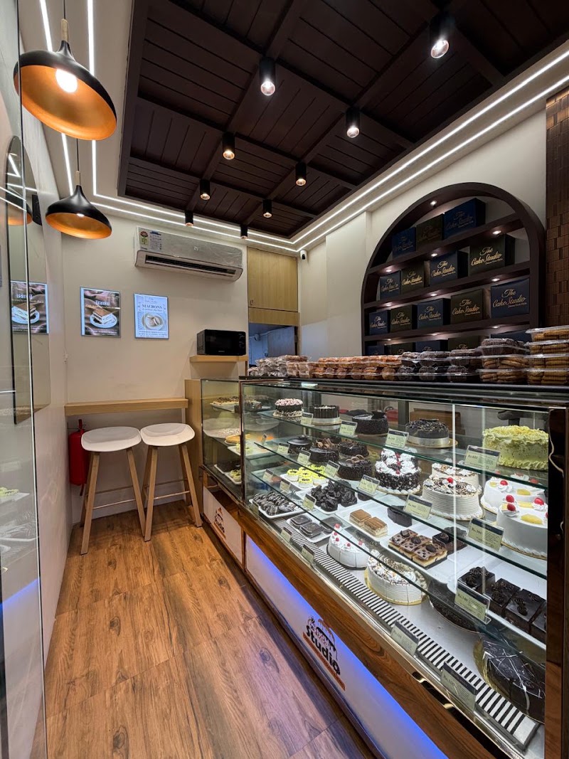 The Cake Studio Nerul - The Cake Studio Nerul, Shop No.2, Jaydeep CHS, plot No. 11/12, opposite by D.Y. Patil College, Sector 1, Shiravane, Nerul, Navi Mumbai, Maharashtra 400706, India