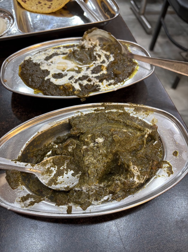 Ak Amritsari Dhaba & Kulcha Land (라씨추천) - Ak Amritsari Dhaba & Kulcha Land (라씨추천) near Hotel Great stay, Town Hall, Katra Ahluwalia, Amritsar, Amritsar Cantt., Punjab 143001, India