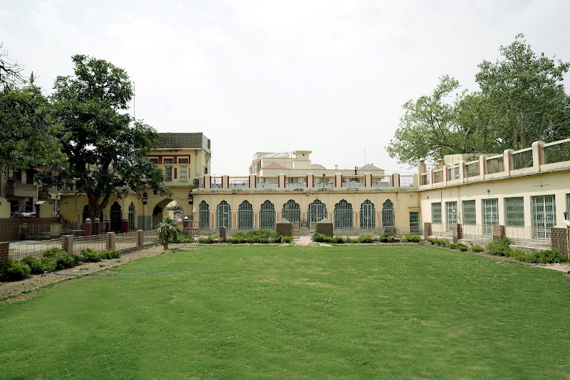 Shree Krishna Bhakti Ashram - Shree Krishna Bhakti Ashram Bhaktivedanta Swami Marg, Raman Reiti, Vrindavan, Uttar Pradesh 281121, India