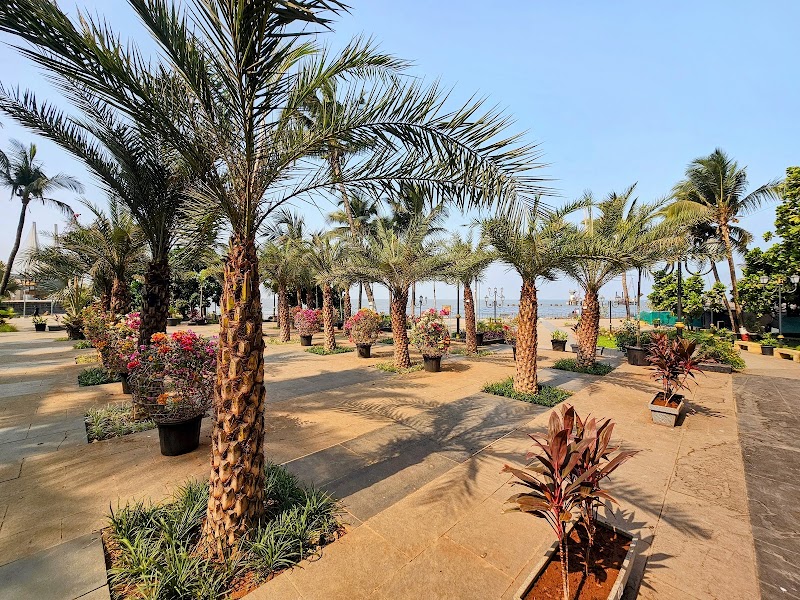 Lands End Garden - Lands End Garden, Bandra Fort Trail, Mount Mary, Bandra West, Mumbai, Maharashtra 400050, India